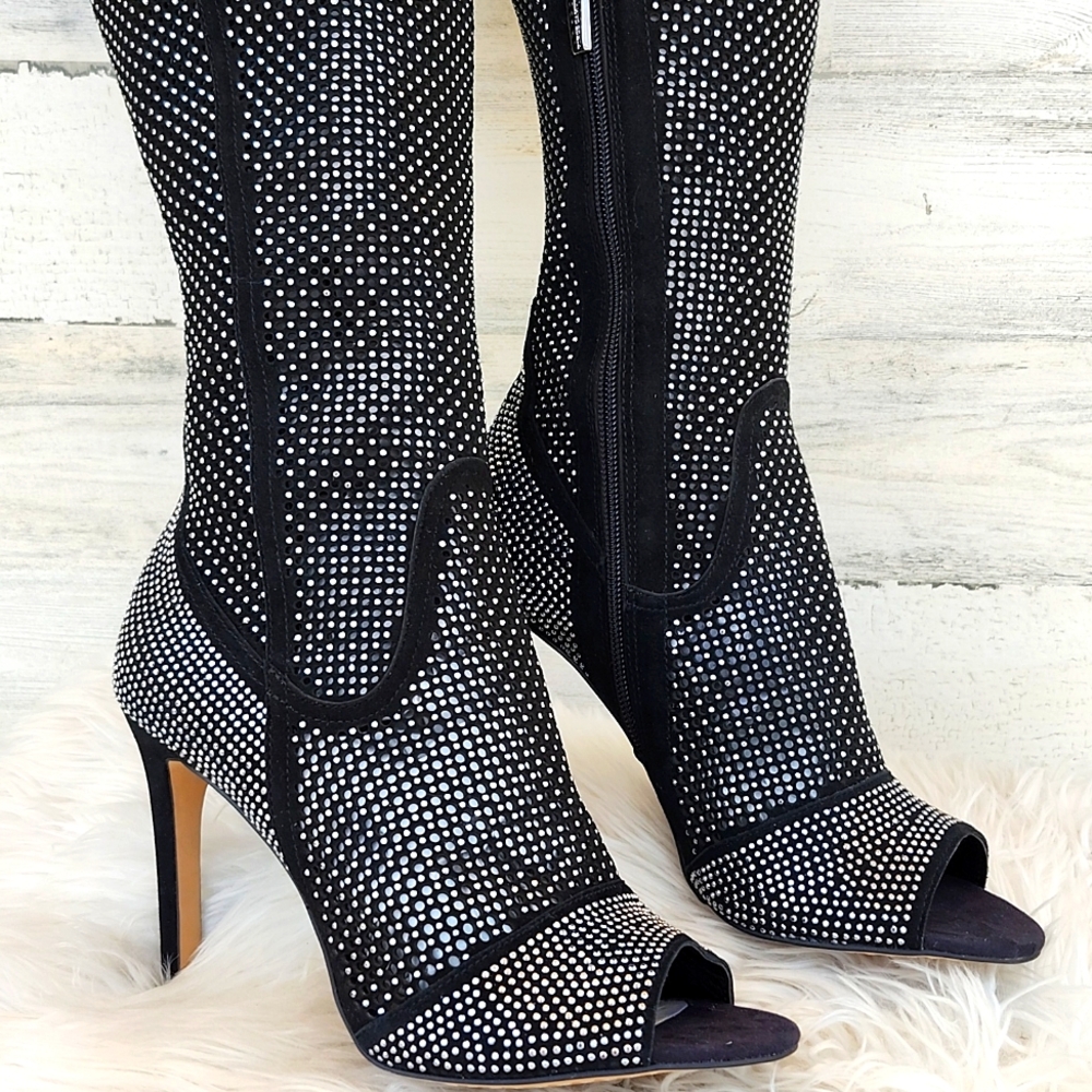 NWOT VINCE CAMUTO KAMORINA BLACK LEATHER OVER-THE-KNEE BOOTS